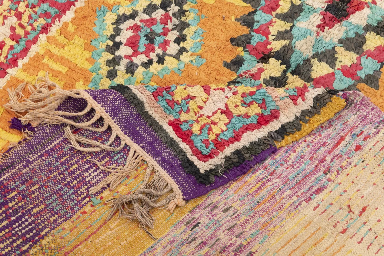 Marokkaanse Berber tapijt Boucherouite 270 x 155 cm