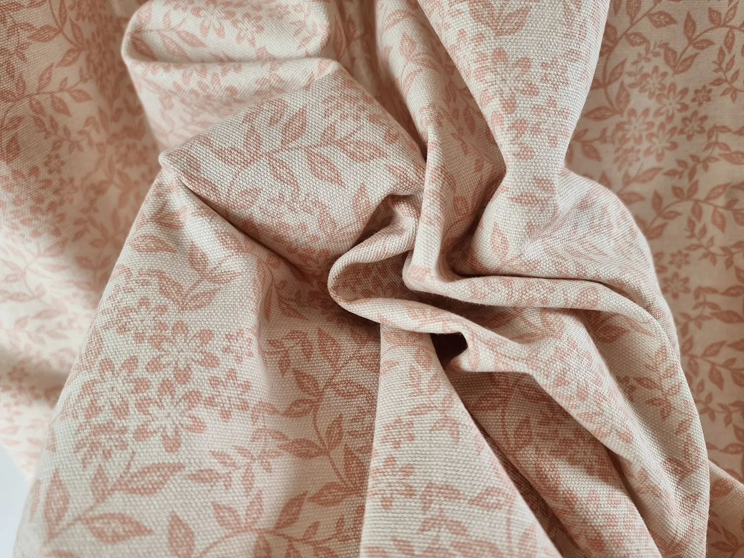 Gordijnen - Katoenen gordijn Lilja (beige)