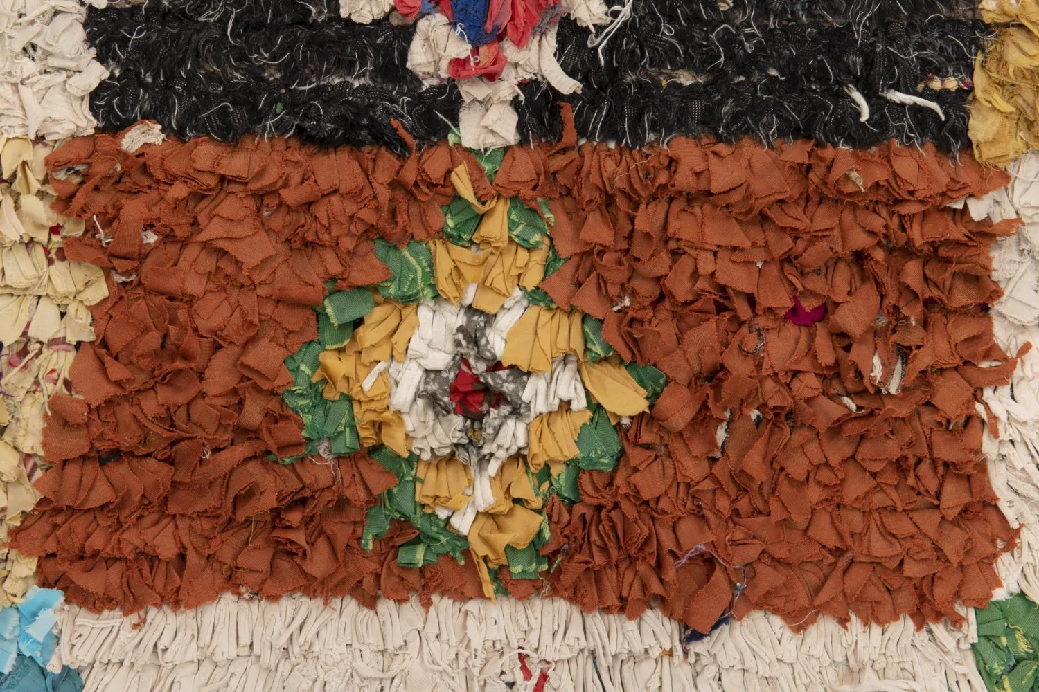 Marokkaanse Berber tapijt Boucherouite 260 x 135 cm