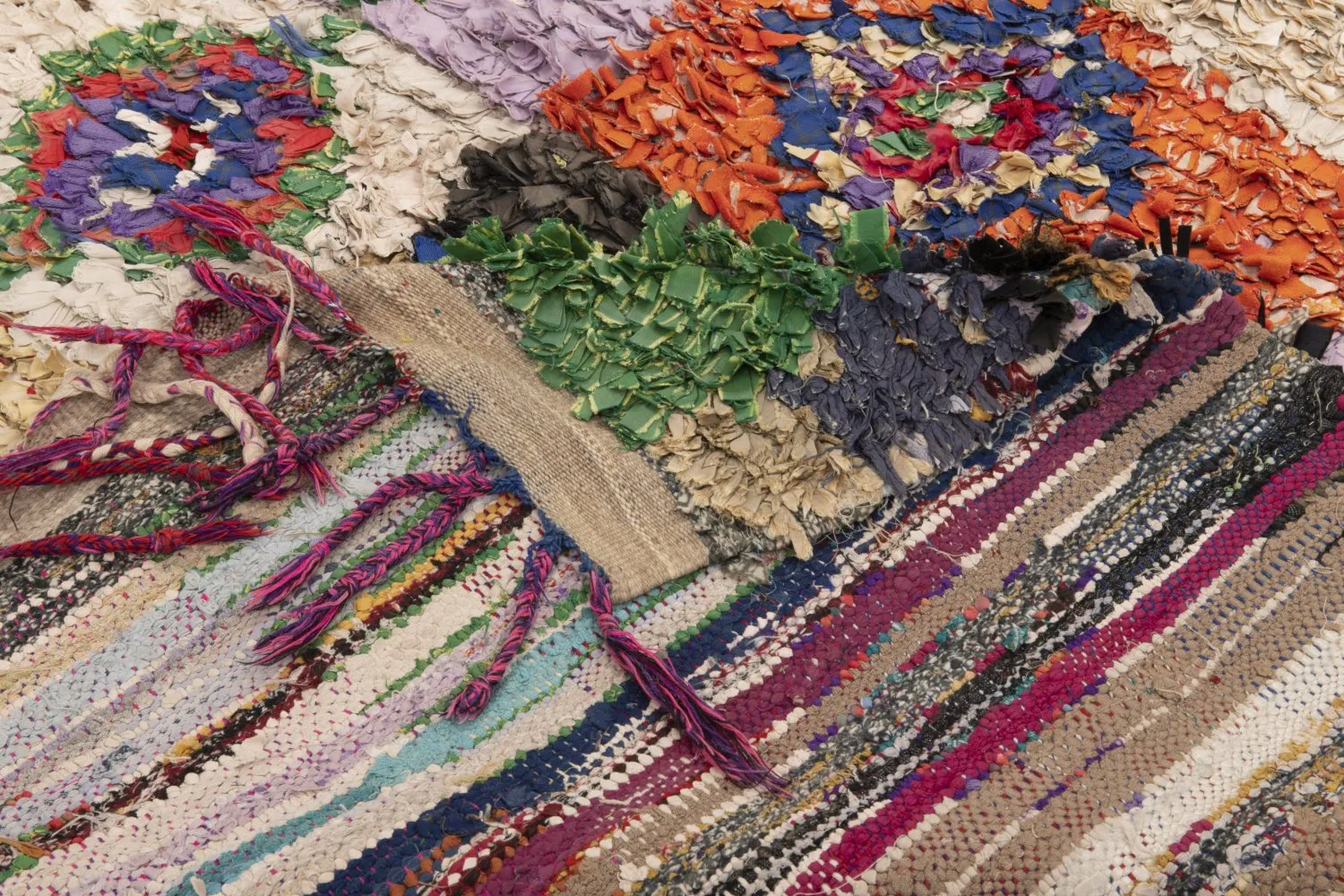 Marokkaanse Berber tapijt Boucherouite 260 x 135 cm