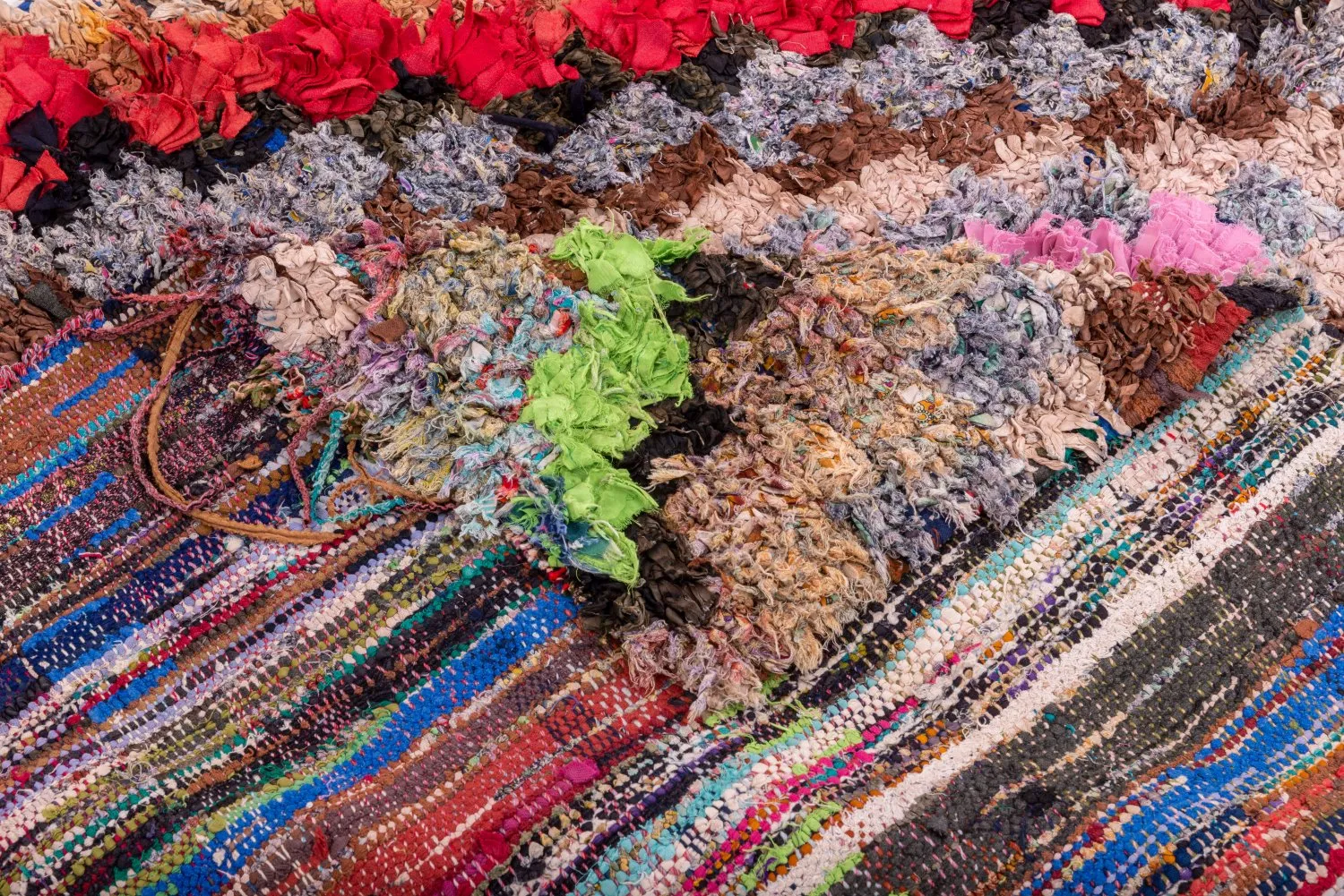 Marokkaanse Berber tapijt Boucherouite 250 x 110 cm