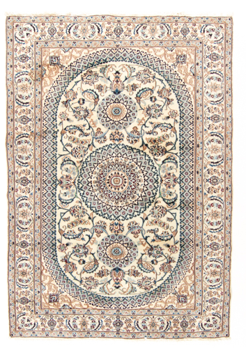 Perzisch tapijt Nain 285 x 193 cm