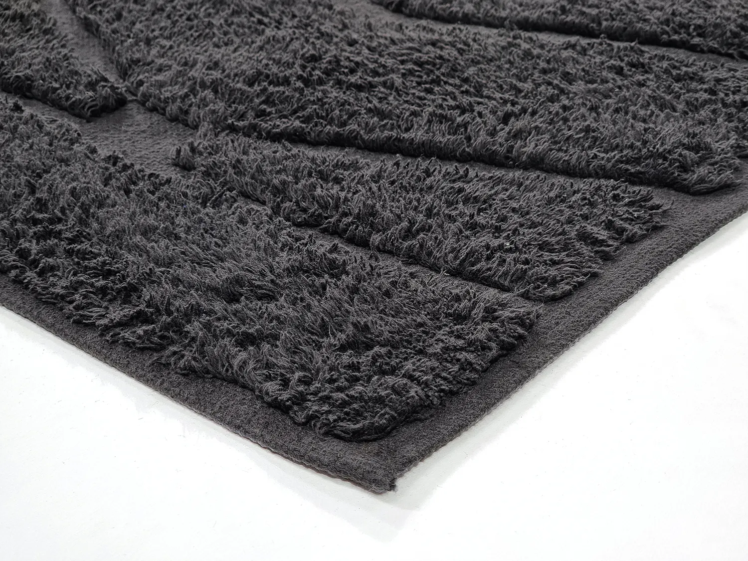 Hoogpolig vloerkleed - Brynn Natural Cotton Shaggy (zwart)