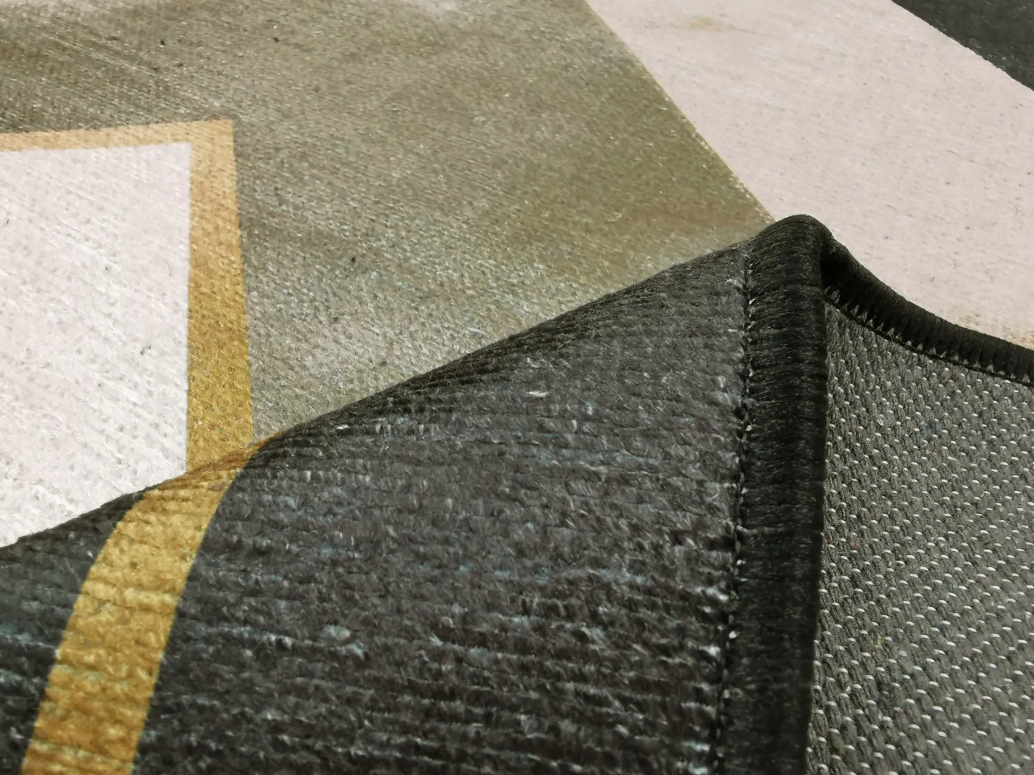 Wilton - Pavia (beige/zwart)