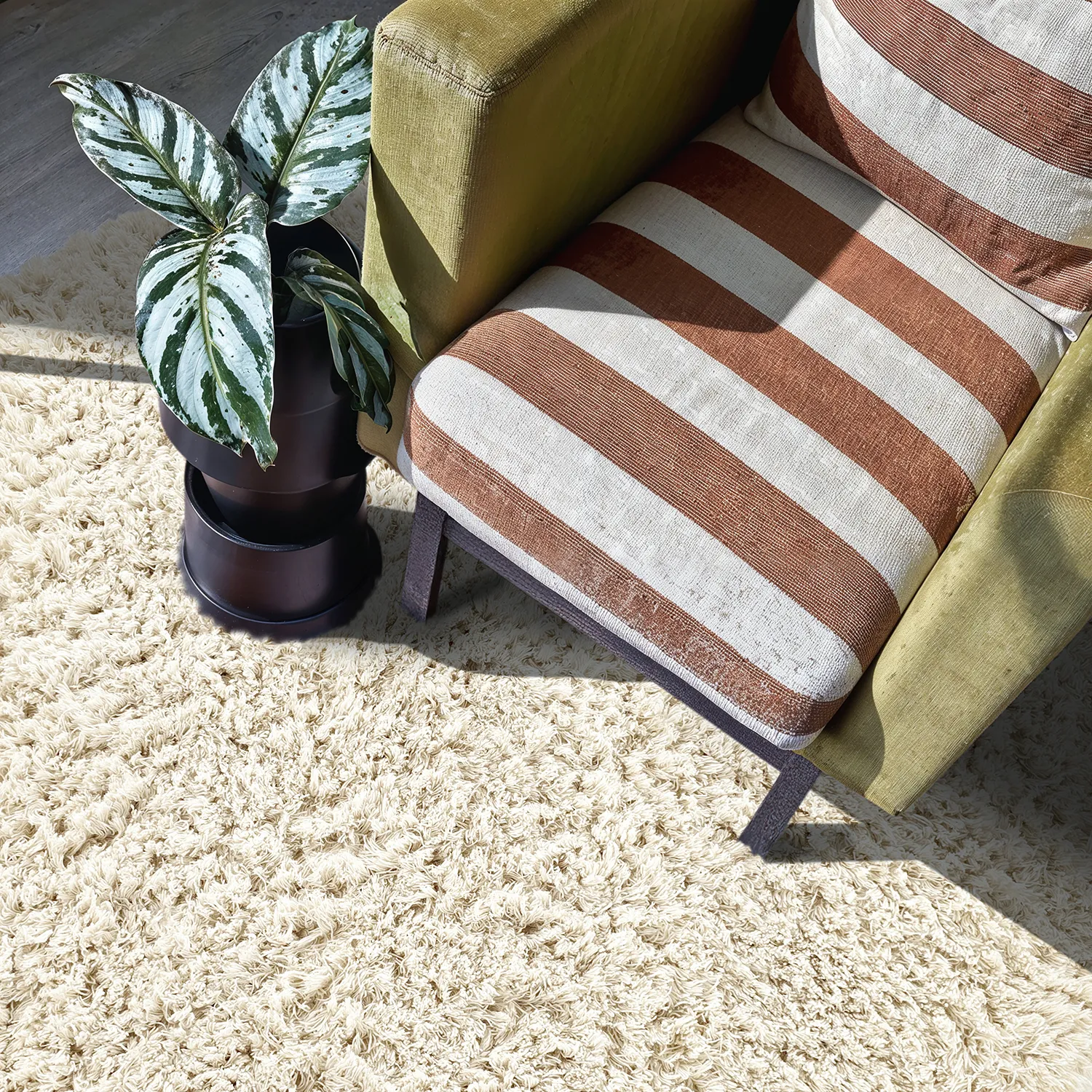 Rond vloerkleed - Fassale Hand Woven Wool Shaggy (wit)