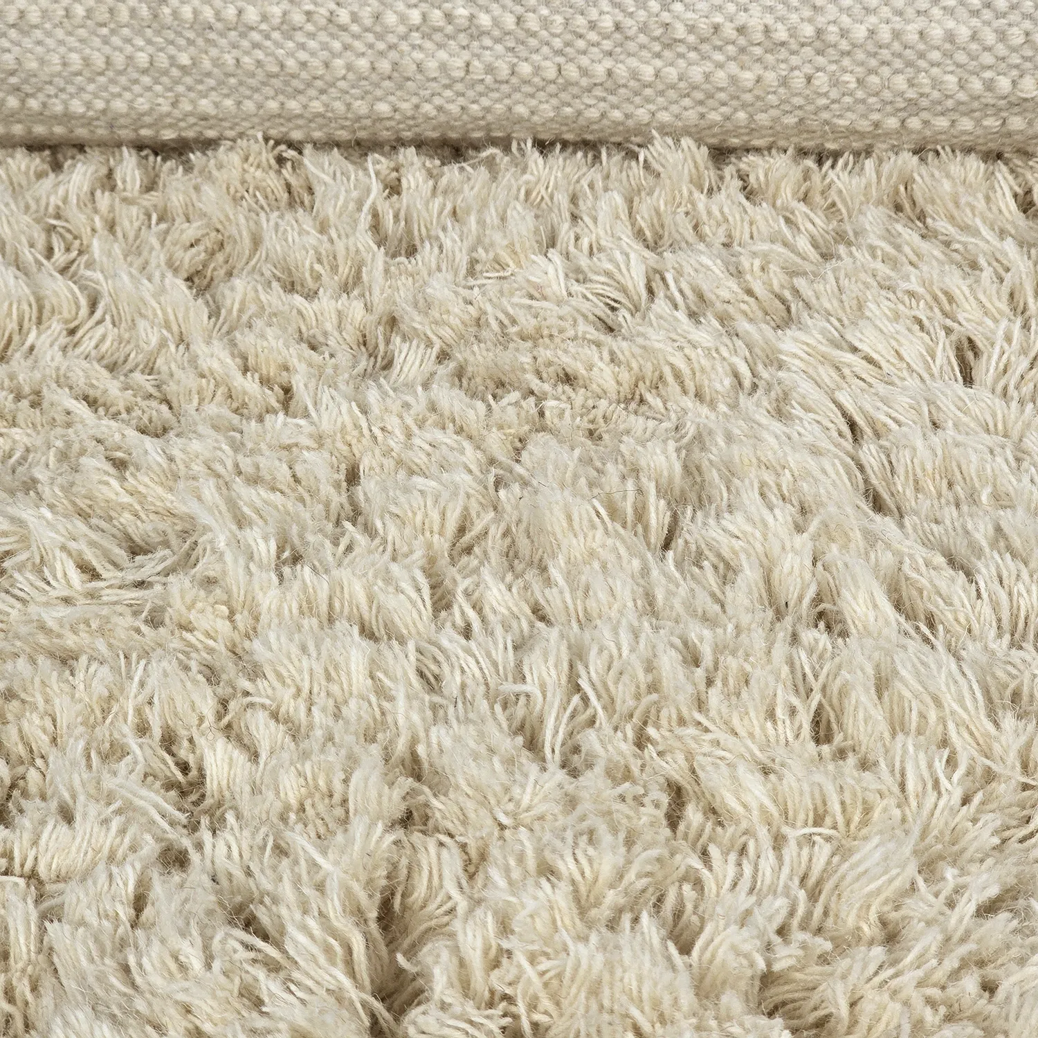 Hoogpolig vloerkleed - Fassale Hand Woven Wool Shaggy (room)